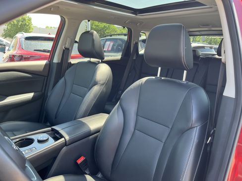 Used 2022 Nissan Rogue SL w/ SL Premium Package image 10