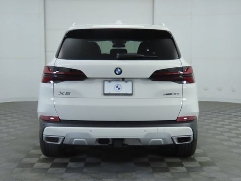 Used 2026 BMW X5 xDrive40i w/ Premium Package AWD/4WD image 7