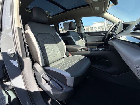 New 2026 Volkswagen Atlas Peak Edition AWD/4WD image 26