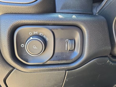 Used 2022 RAM 3500 Tradesman AWD/4WD image 24