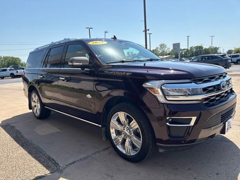 Used 2023 Ford Expedition Max King Ranch AWD/4WD image 9
