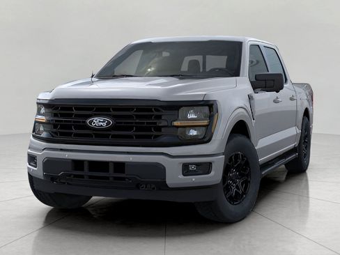 Used 2026 Ford F150 XLT w/ Equipment Group 302A MID AWD/4WD image 4