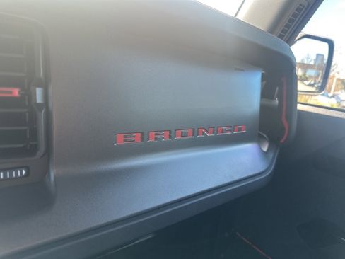 Used 2025 Ford Bronco Raptor w/ Interior Carbon Fiber Pack image 12