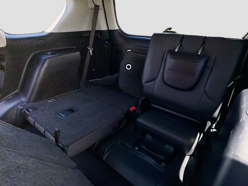 Used 2014 Lexus GX 460 AWD/4WD image 31