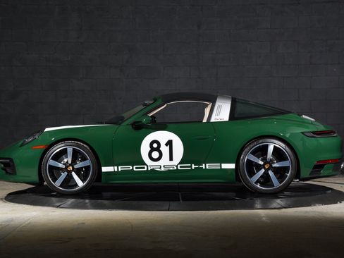 Used 2021 Porsche 911 Targa 4S Heritage Design AWD/4WD image 37