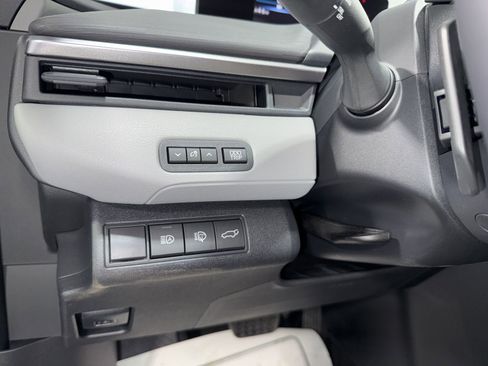 New 2026 Toyota C-HR AWD/4WD image 33