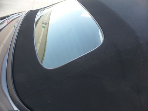 Used 2005 Porsche 911 Cabriolet image 87