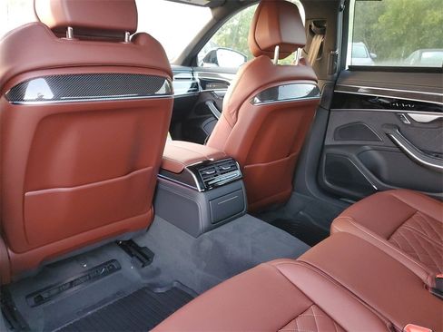 New 2025 Audi S8 4.0T image 20