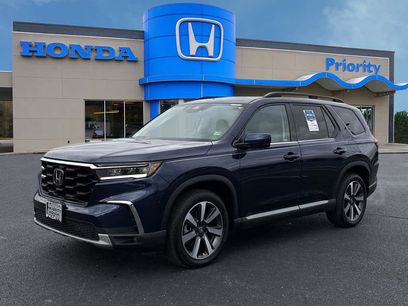 Certified 2025 Honda Pilot Touring