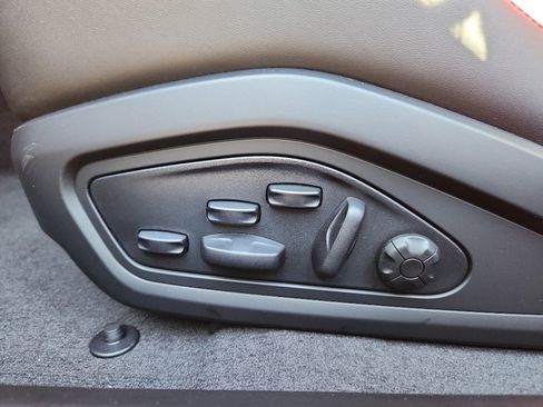 New 2026 Porsche Taycan GTS image 19