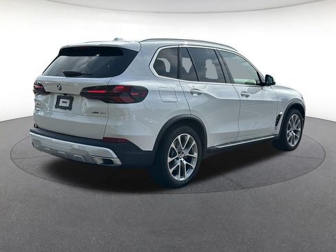 Used 2026 BMW X5 xDrive40i AWD/4WD image 6