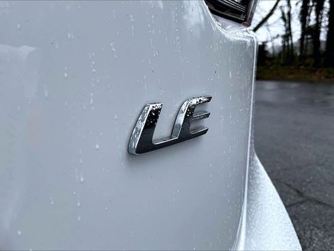 Certified 2024 Toyota Corolla LE image 10