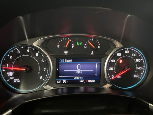 Used 2021 Chevrolet Equinox LT image 10