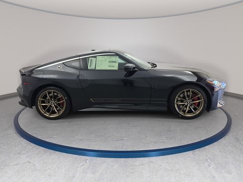 New 2026 Nissan Z Performance RWD image 4