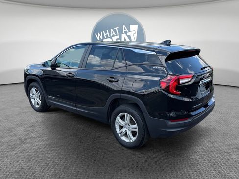 Used 2024 GMC Terrain SLE AWD/4WD image 6