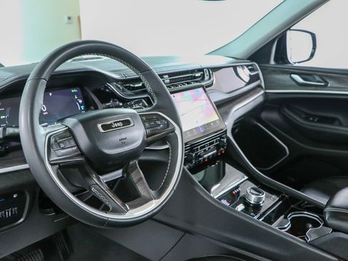 Used 2022 Jeep Grand Cherokee Limited 4xe AWD/4WD image 24