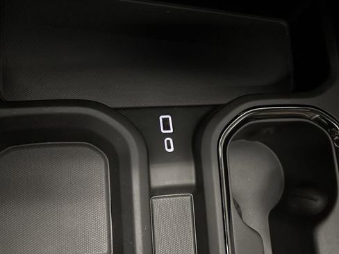 Used 2024 GMC Sierra 2500 AT4 w/ AT4 Premium Plus Package image 67