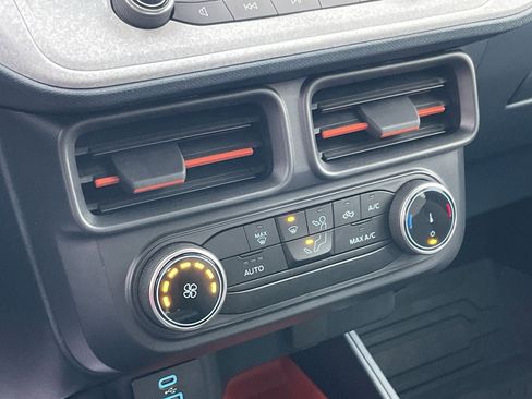 Used 2024 Ford Maverick XLT w/ Equipment Group 300A Standard image 18