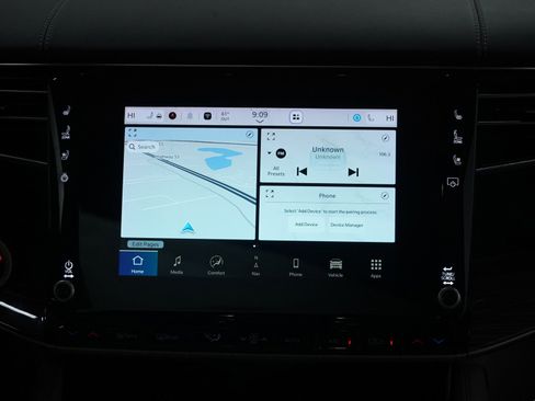 Used 2022 Jeep Wagoneer Series II w/ Premium Group I image 16