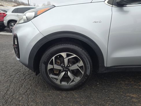 Used 2020 Kia Sportage LX image 8