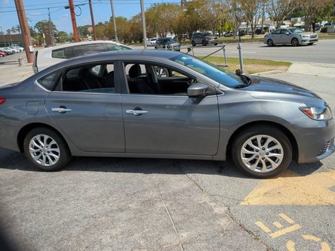 Used 2019 Nissan Sentra SV w/ All Weather Package FWD image 4
