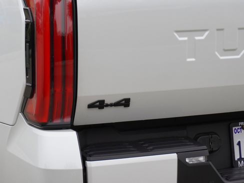 Used 2025 Toyota Tundra Platinum image 10