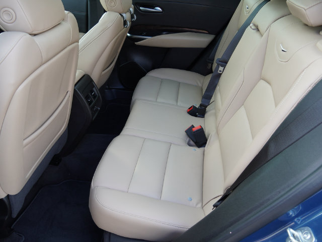Used 2025 Cadillac XT4 Premium Luxury w/ Cold Weather Package FWD image 28
