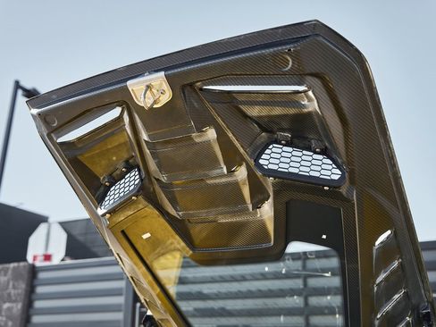 Used 2023 Lamborghini Huracan Tecnica image 28