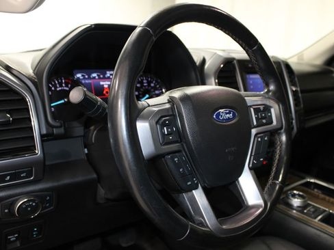 Used 2020 Ford Expedition Platinum RWD image 18
