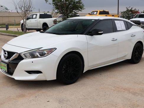 Used 2016 Nissan Maxima 3.5 SV FWD image 3