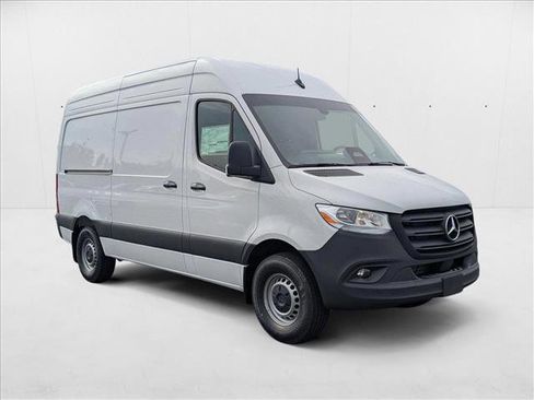 New 2025 Mercedes-Benz Sprinter 2500 image 6