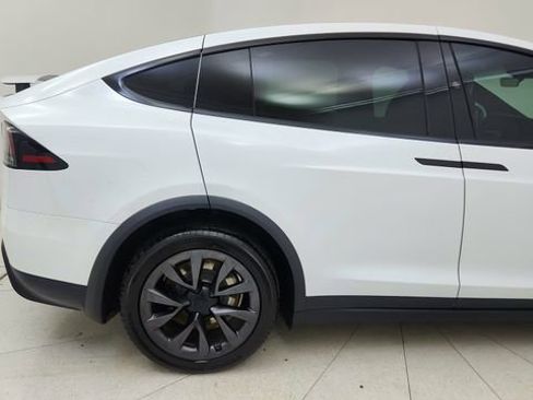 Used 2024 Tesla Model X AWD/4WD image 12