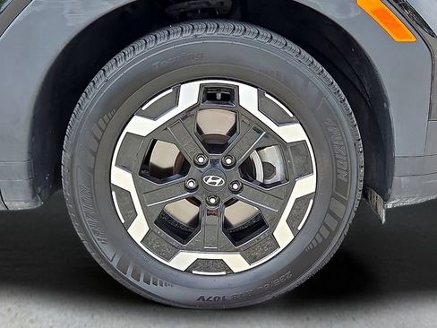 Used 2025 Hyundai Santa Fe SEL FWD image 7