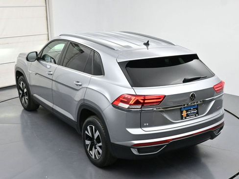 Used 2022 Volkswagen Atlas Cross Sport SE AWD/4WD image 33