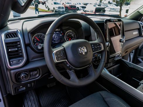 Used 2026 RAM 1500 Big Horn AWD/4WD image 16
