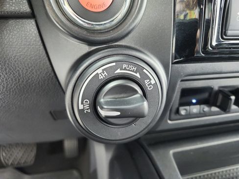 Used 2023 Nissan Titan PRO-4X w/ Pro-4x Utility Package AWD/4WD image 26