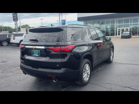 Certified 2023 Chevrolet Traverse LT FWD image 8