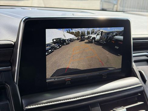 Used 2024 GMC Yukon SLT RWD image 14
