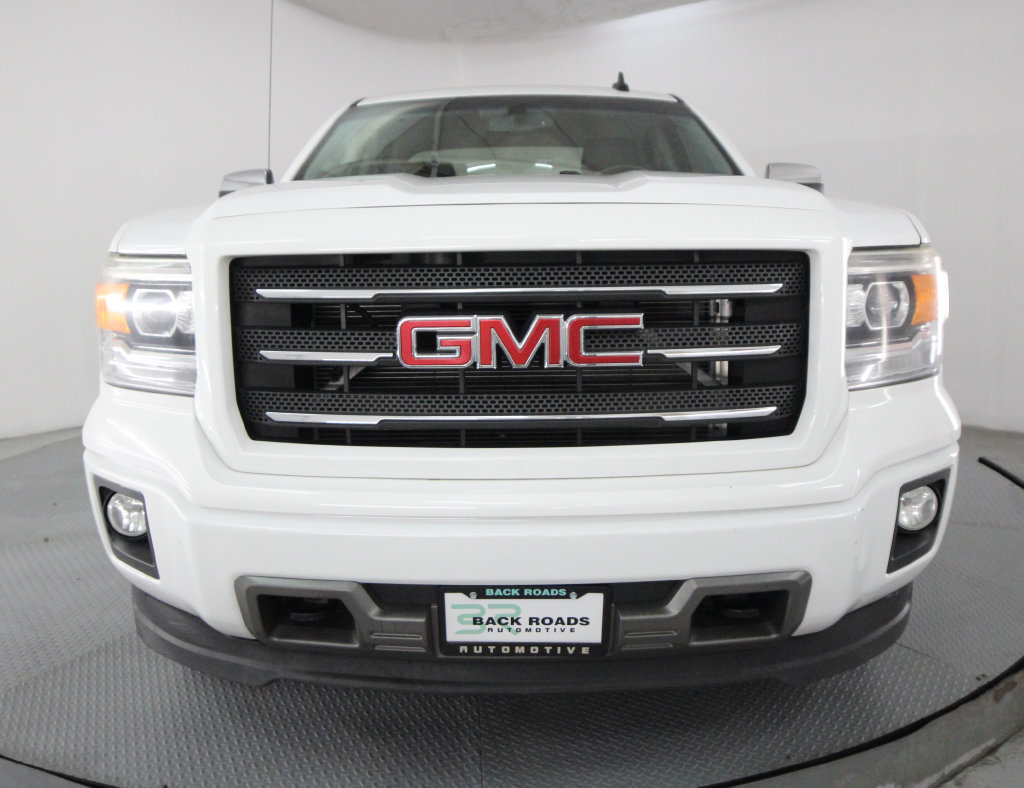 Used 2015 GMC Sierra 1500 SLT w/ All-Terrain Package AWD/4WD image 2