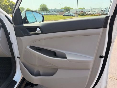 Used 2019 Hyundai Tucson Value w/ Cargo Package AWD/4WD image 23