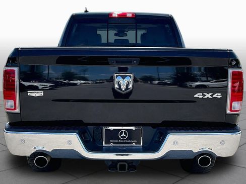 Used 2017 RAM 1500 Laramie w/ Convenience Group AWD/4WD image 5