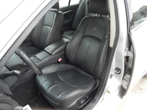 Used 2010 INFINITI G37 x AWD 4dr Sedan image 28