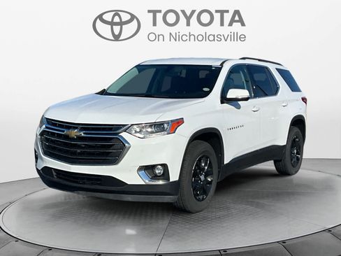 Used 2019 Chevrolet Traverse LT FWD image 1