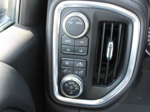 Used 2020 GMC Sierra 1500 SLT w/ SLT Premium Plus Package AWD/4WD image 26