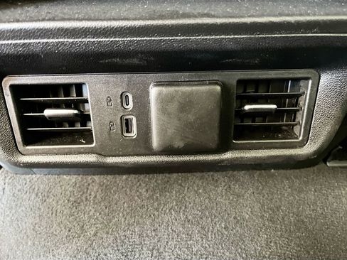 Used 2024 Chevrolet Silverado 1500 LT AWD/4WD image 26