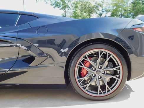 Used 2023 Chevrolet Corvette Stingray Premium Cpe w/ Z51 Performance Package RWD image 14