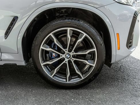 Used 2022 BMW X3 xDrive30i AWD/4WD image 4