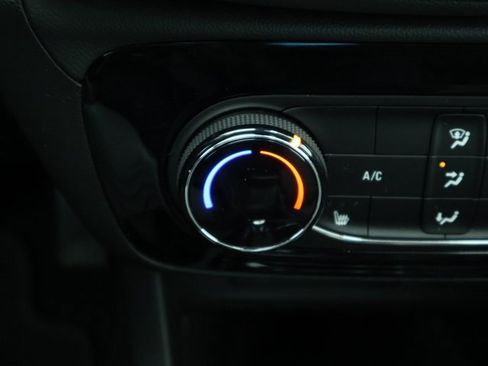 Certified 2023 Buick Encore GX Preferred w/ Cold Weather Comfort Package image 26