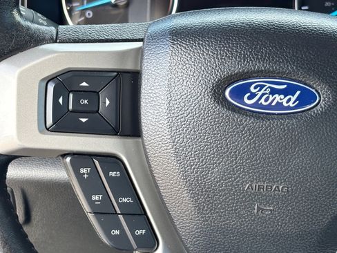 Used 2019 Ford F250 Lariat image 21