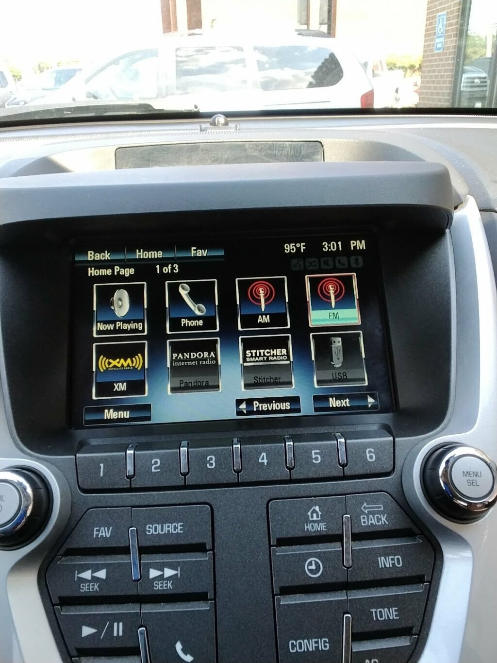 Used 2016 Chevrolet Equinox LTZ w/ Enhanced Convenience Package AWD/4WD image 19
